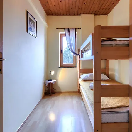 Ruza - Pul613 By Interhome Pula